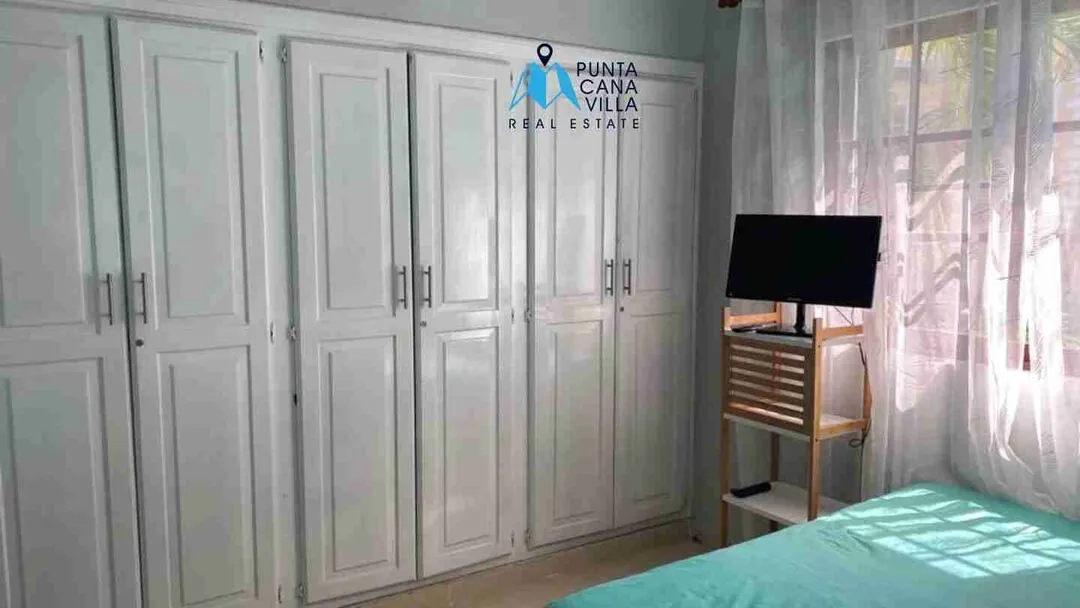 Condo for sale in Los Corales, Punta Cana, closet view