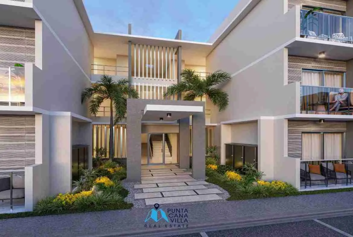 Luxurious three bedroom condo for sale in Bavaro, Punta Cana with balcony ()