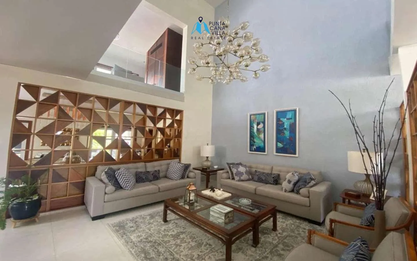 Elegant Five Bedroom Villa For Sale In Bavaro, Punta Cana ()