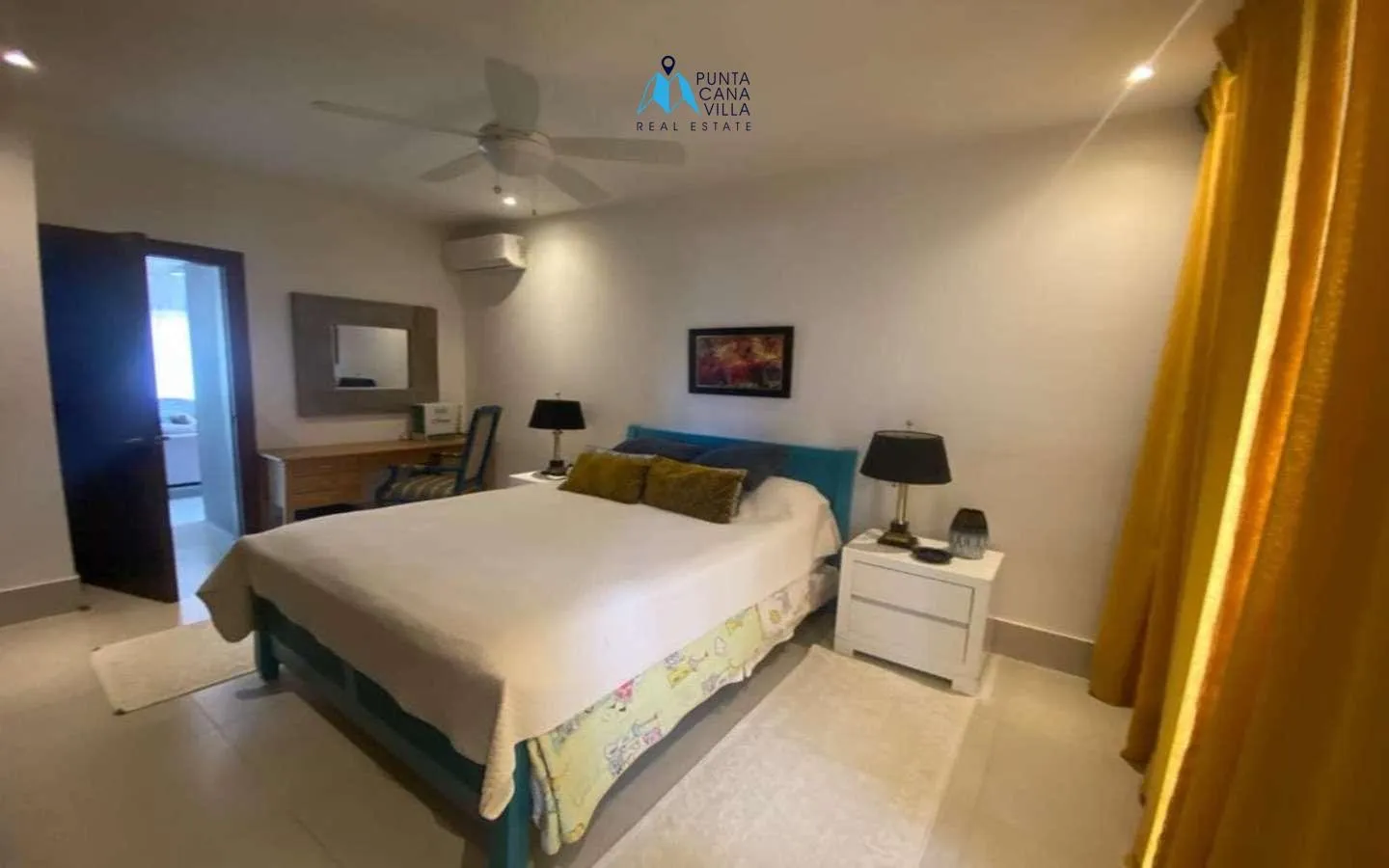 Elegant Five Bedroom Villa For Sale In Bavaro, Punta Cana ()