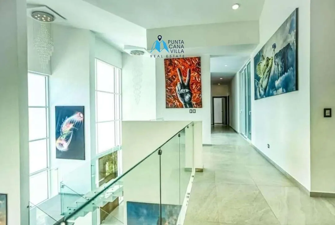 Las Palmas , Six Bedroom Villa For Sale in Cap cana, Punta Cana ()