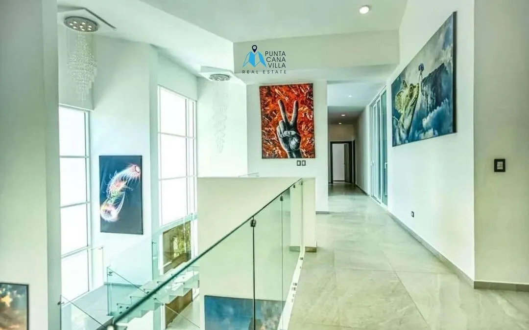 Las Palmas , Six Bedroom Villa For Sale in Cap cana, Punta Cana ()