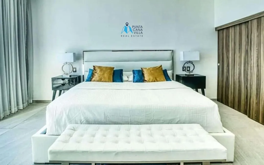 Las Palmas , Six Bedroom Villa For Sale in Cap cana, Punta Cana ()