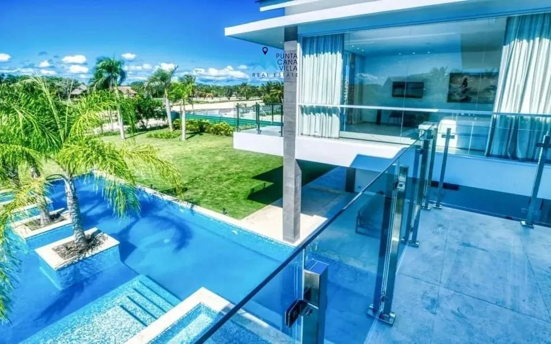 Las Palmas , Six Bedroom Villa For Sale in Cap cana, Punta Cana ()