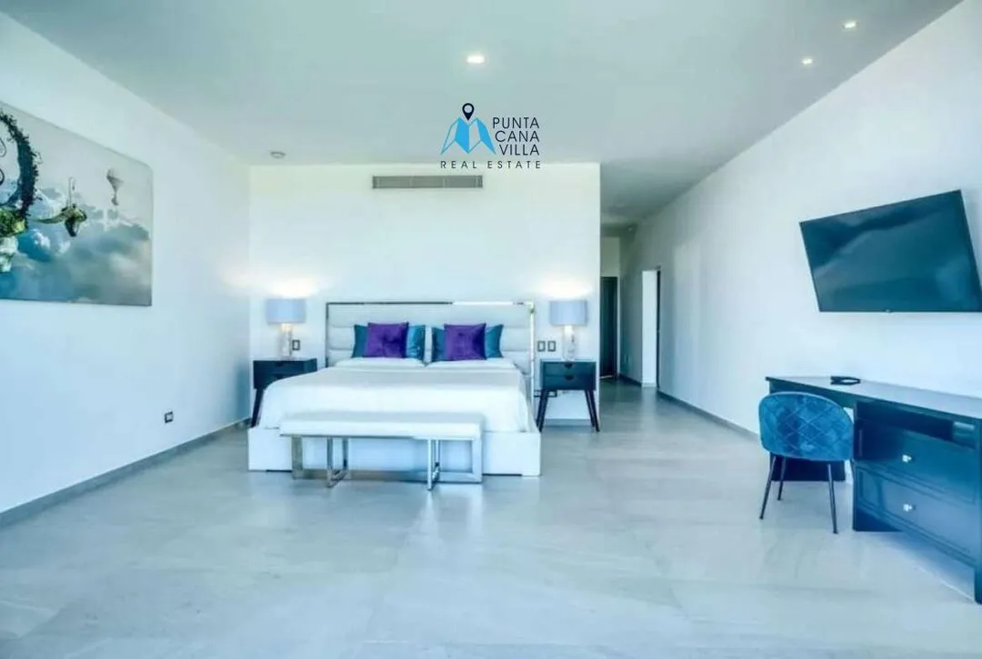 Las Palmas , Six Bedroom Villa For Sale in Cap cana, Punta Cana ()