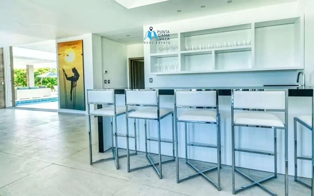 Las Palmas , Six Bedroom Villa For Sale in Cap cana, Punta Cana ()