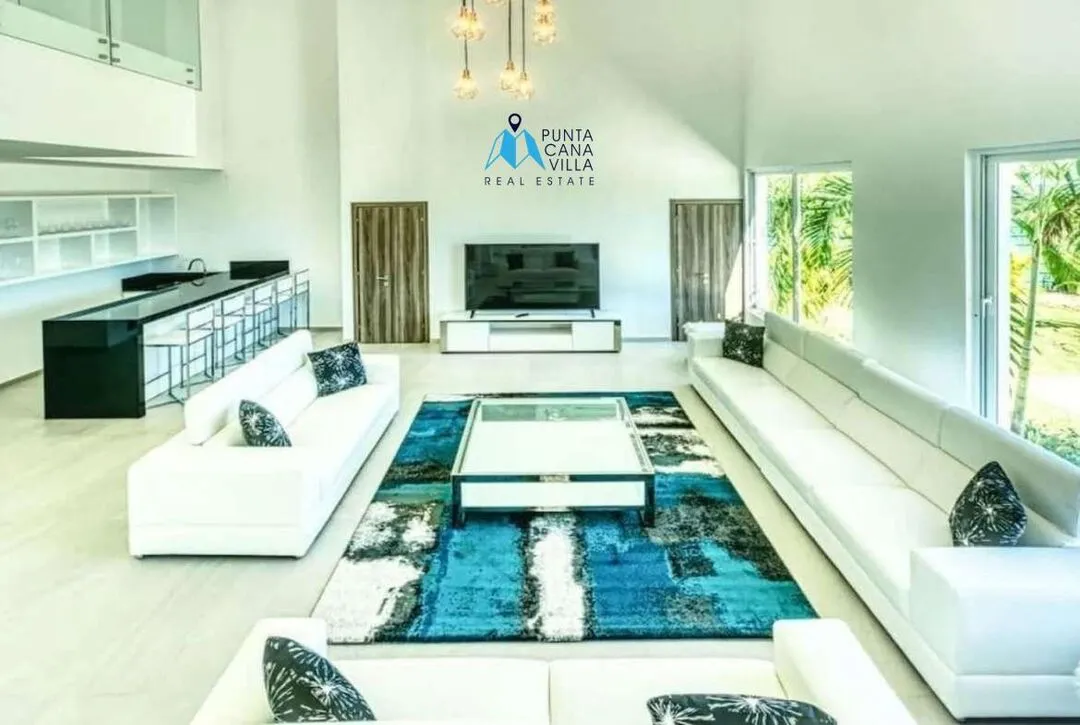 Las Palmas , Six Bedroom Villa For Sale in Cap cana, Punta Cana ()