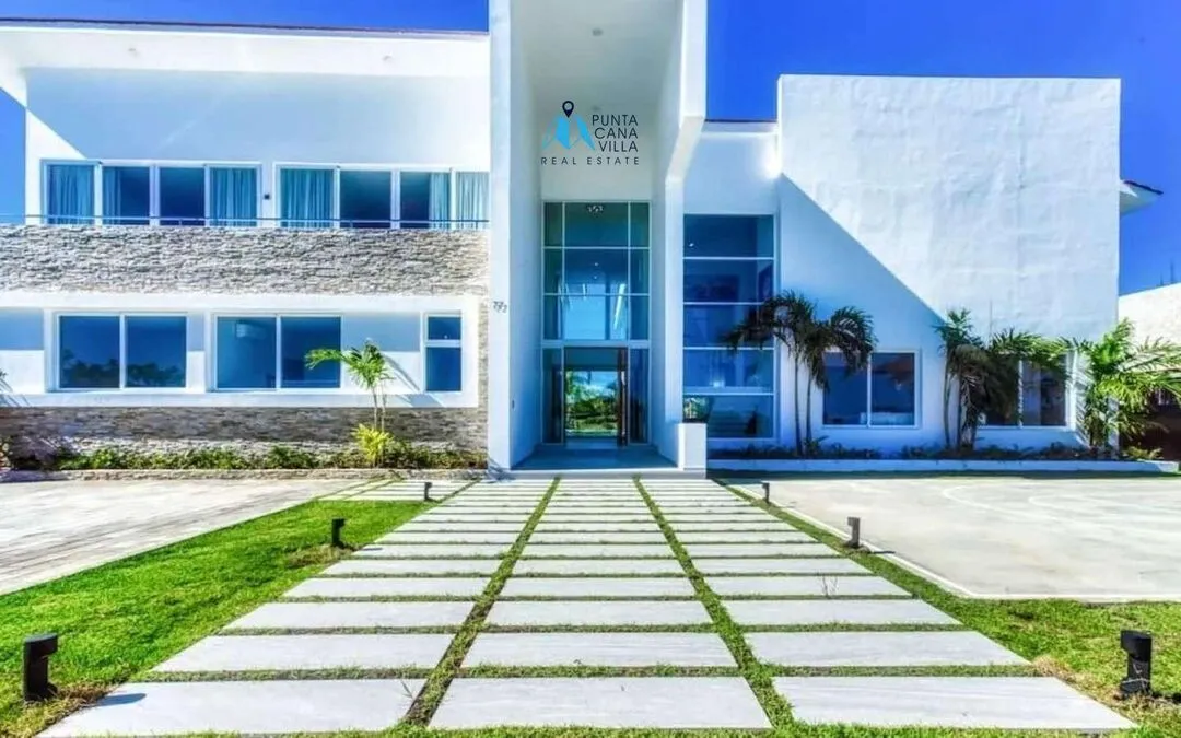 Las Palmas , Six Bedroom Villa For Sale in Cap cana, Punta Cana ()
