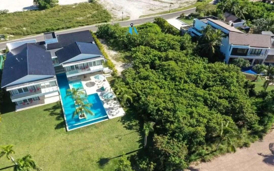 Las Palmas , Six Bedroom Villa For Sale in Cap cana, Punta Cana ()