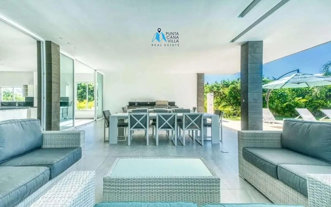Las Palmas , Six Bedroom Villa For Sale in Cap cana, Punta Cana ()