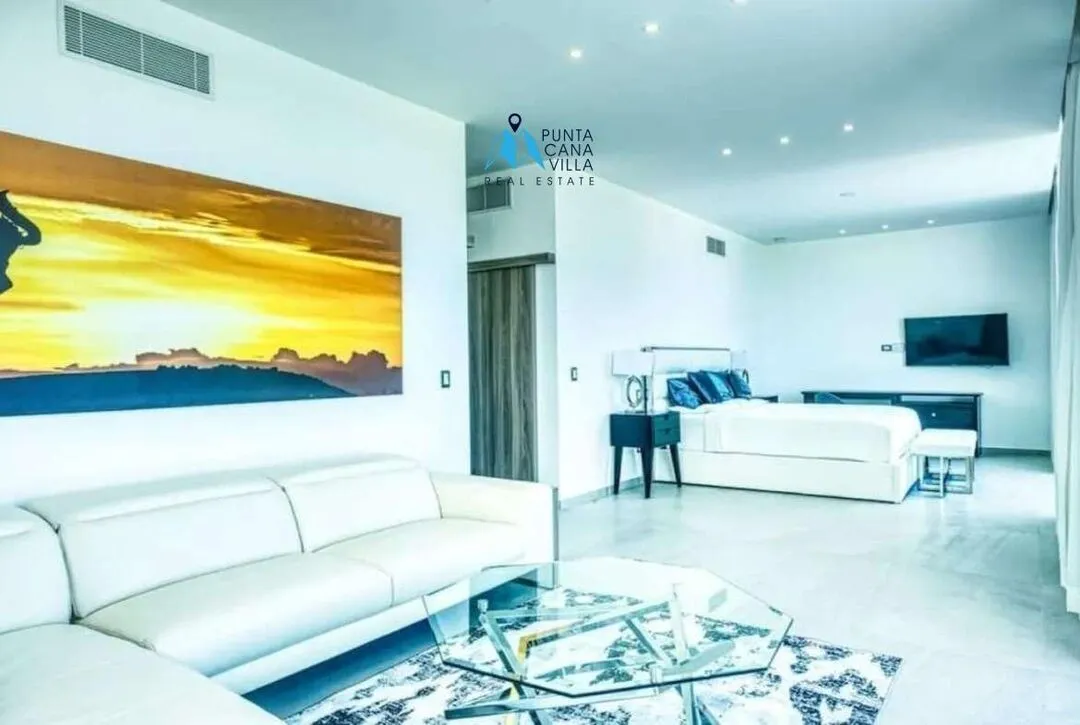 Las Palmas , Six Bedroom Villa For Sale in Cap cana, Punta Cana ()