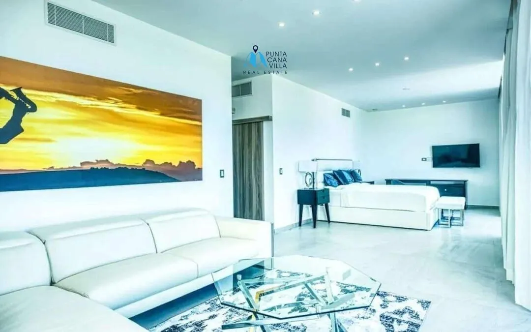 Las Palmas , Six Bedroom Villa For Sale in Cap cana, Punta Cana ()
