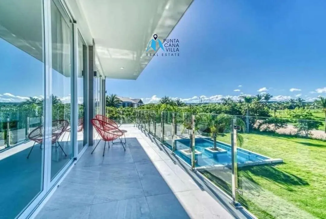 Las Palmas , Six Bedroom Villa For Sale in Cap cana, Punta Cana ()