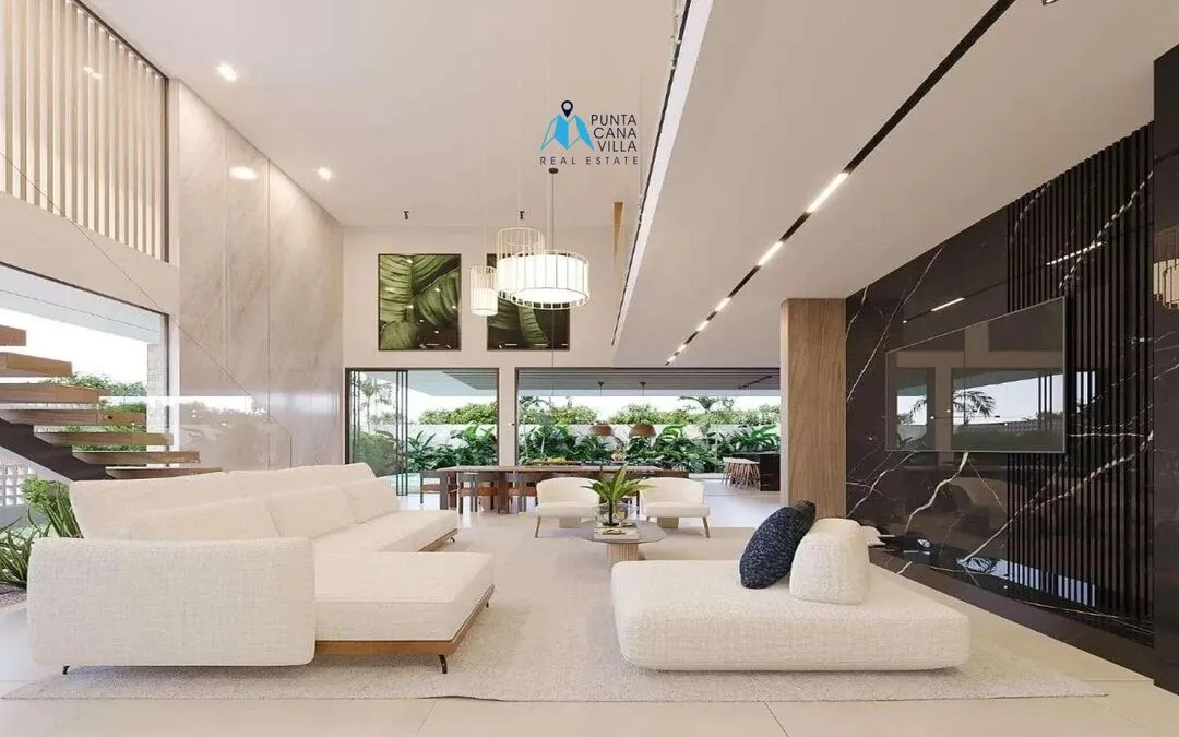 For sale in Punta Cana, four bedroom villa in Punta Cana Village ()