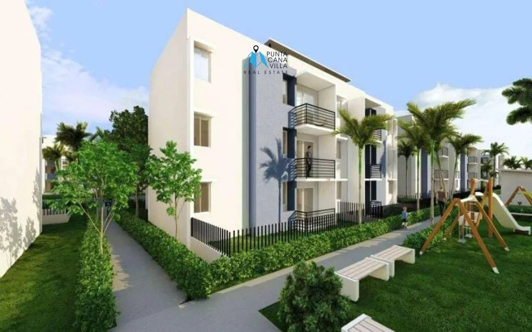 For sale in Punta Cana, three bedroom condo in Bavaro, East Town ()