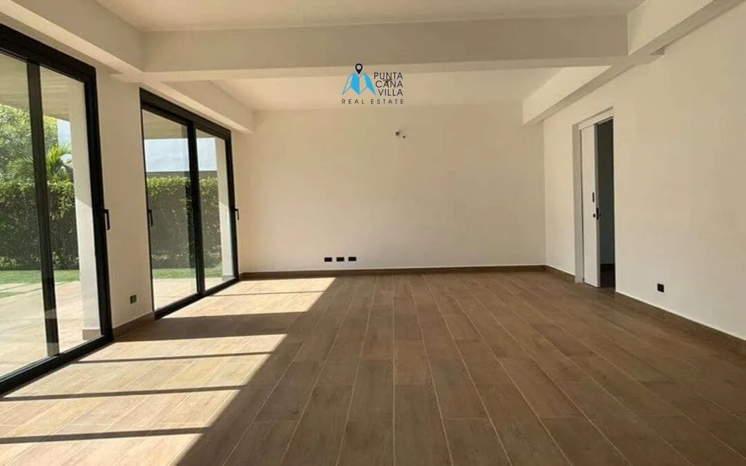 Cap cana condos for sale in Ciudad Las Canas five bedroom villa with covered terrace ()