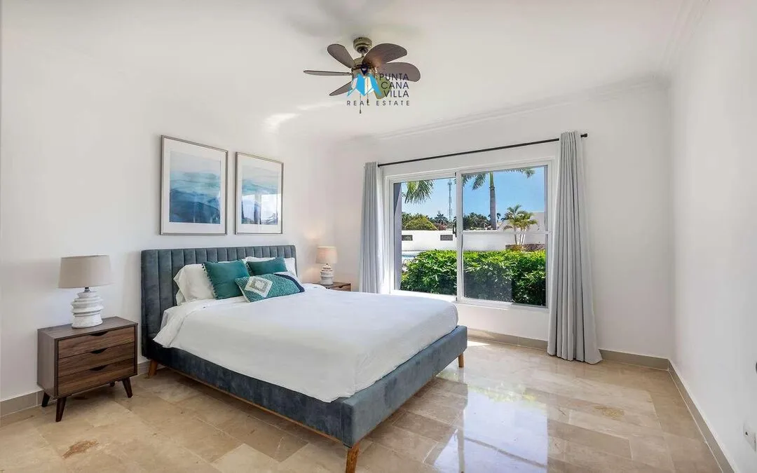 Punta Cana, condo d’une chambre à vendre avec vue sur la piscine