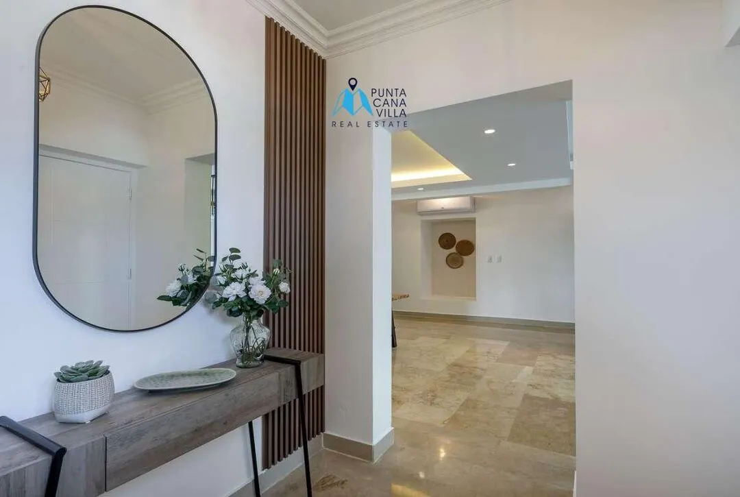 Condos for sale in Bavaro, Punta Cana, One bedroom apartment with views of the pool, ID ()