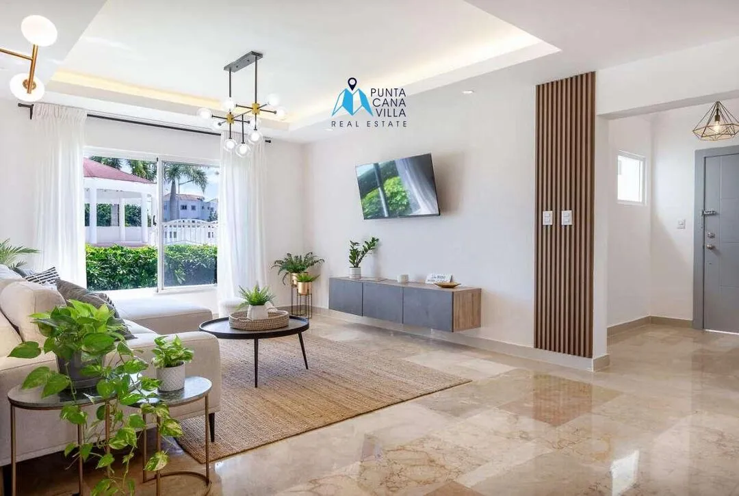 Condos for sale in Bavaro, Punta Cana, One bedroom apartment with views of the pool, ID ()
