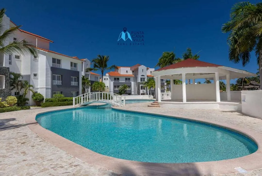 Condos for sale in Bavaro, Punta Cana, One bedroom apartment with views of the pool, ID ()