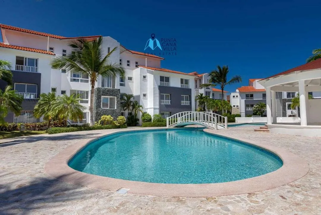 Condos for sale in Bavaro, Punta Cana, One bedroom apartment with views of the pool, ID ()