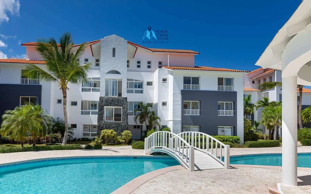 Luxurious condos for sale in Punta Cana, Two-bedroom penthouse with pool and gazebo