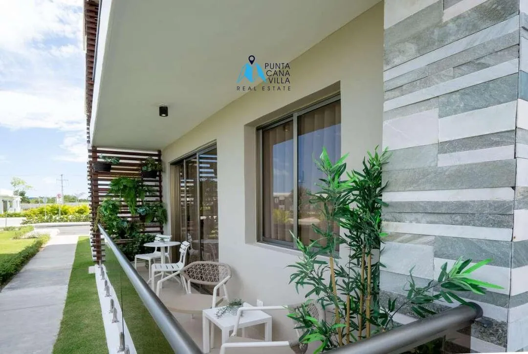 Punta Cana condos for sale, four bedroom condo in Bavaro with water park, Velero at Punta Cana ()