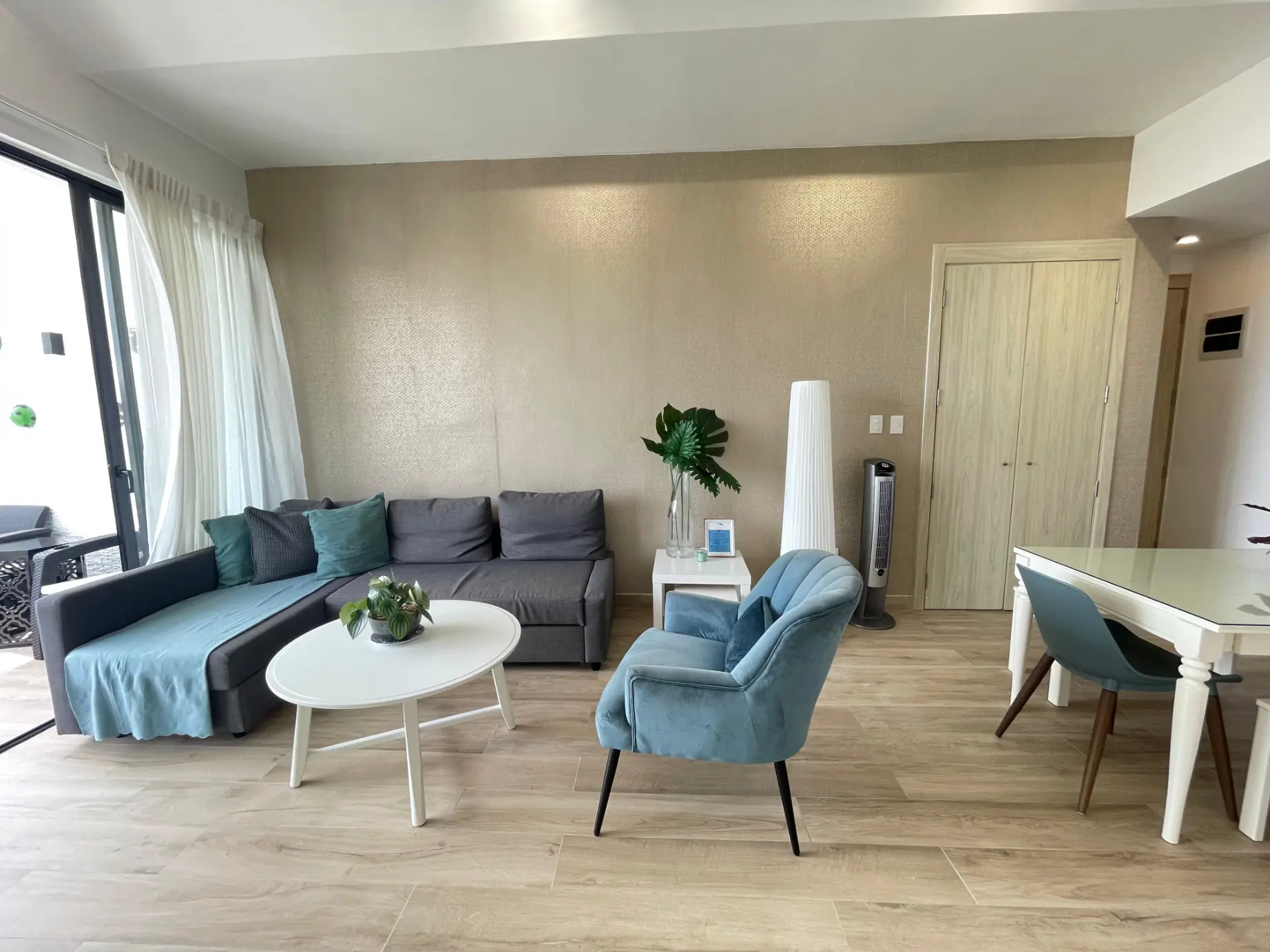 ID , The Beach, Two Bedroom Apartment For Sale In Downtown Punta Cana With Large Balcony ()