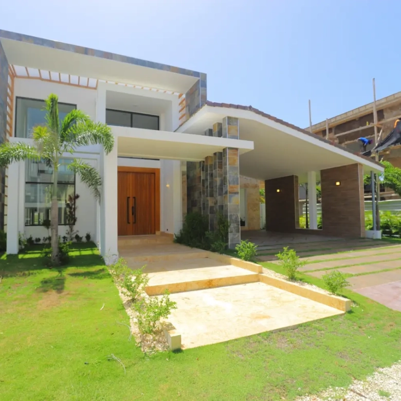 ID , Maison Palmareca , Maison de quatre chambres à vendre dans le village de Punta Cana avec balcon ()