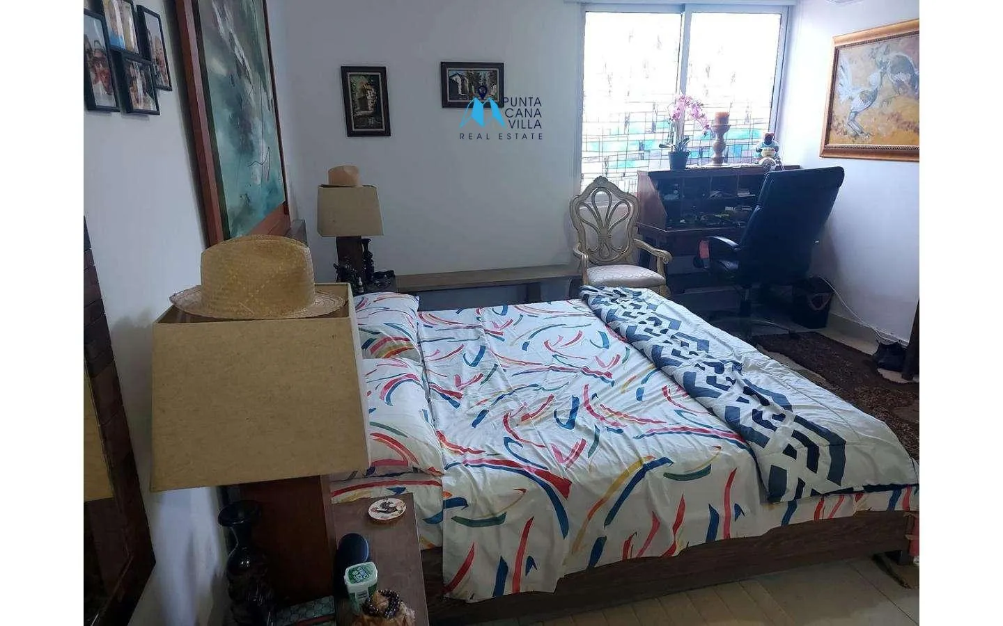Spacious three bedroom condo for sale in Punta Cana Village ()