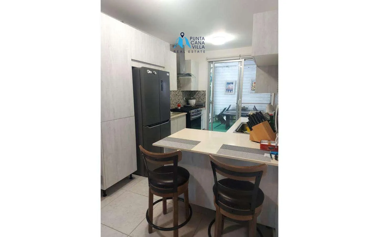Spacious three bedroom condo for sale in Punta Cana Village ()