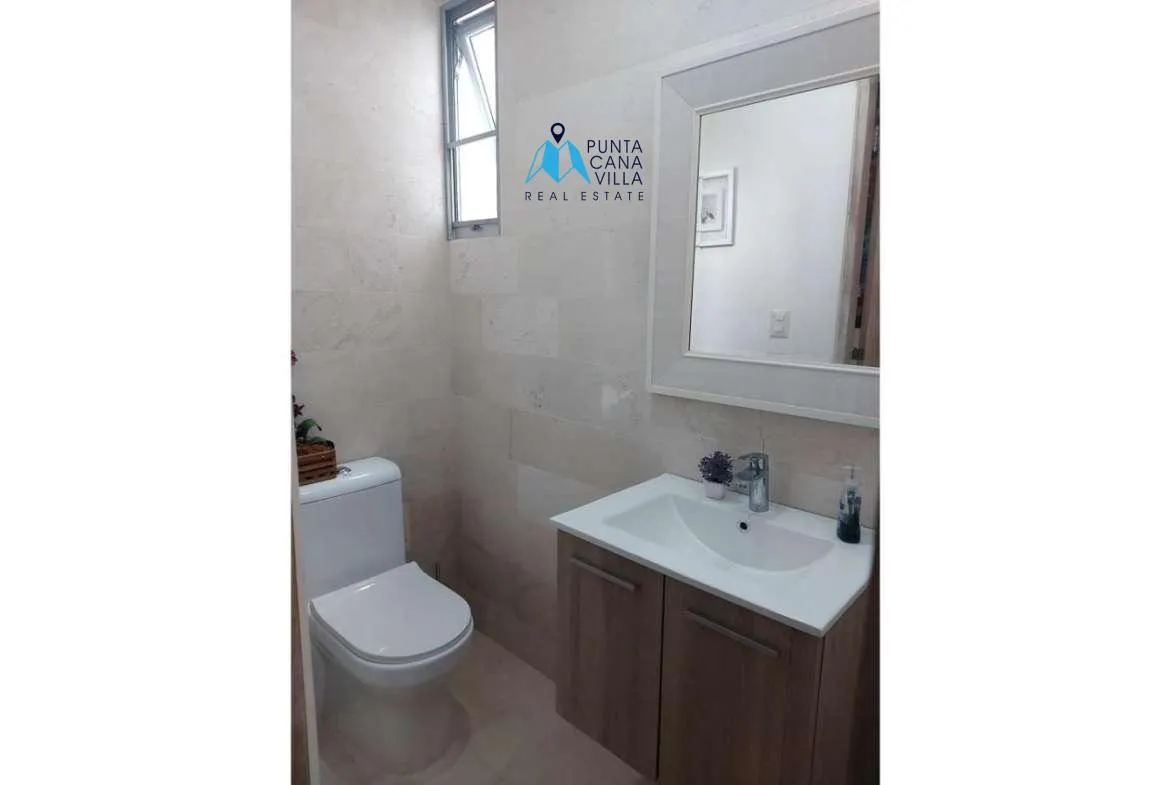 Spacious three bedroom condo for sale in Punta Cana Village ()