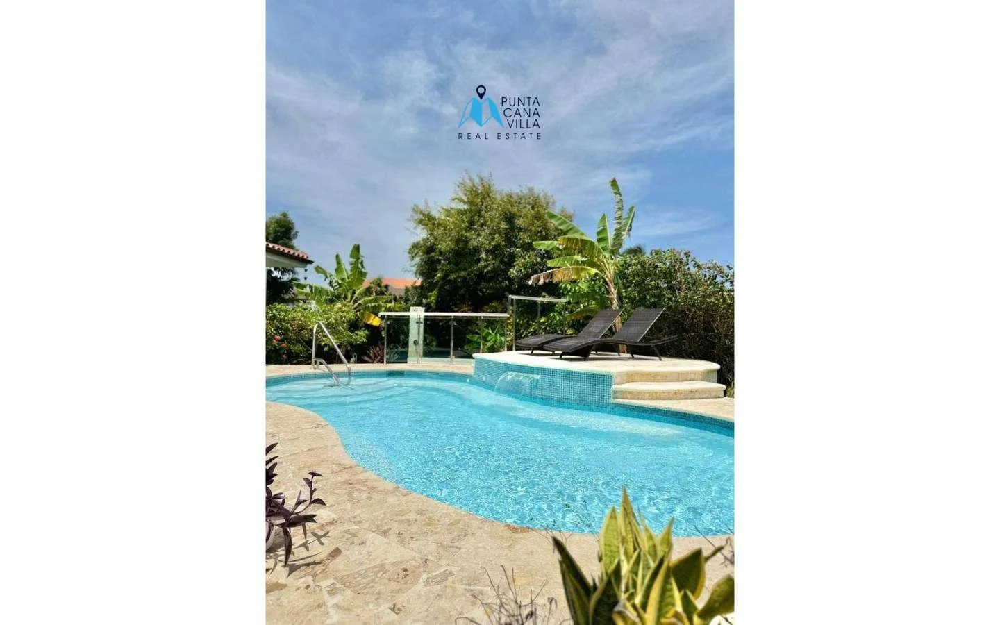 Cocotal Four Bedroom Villa For Sale In Bavaro () Cocotal Four Bedroom Villa For Sale In Bavaro ()