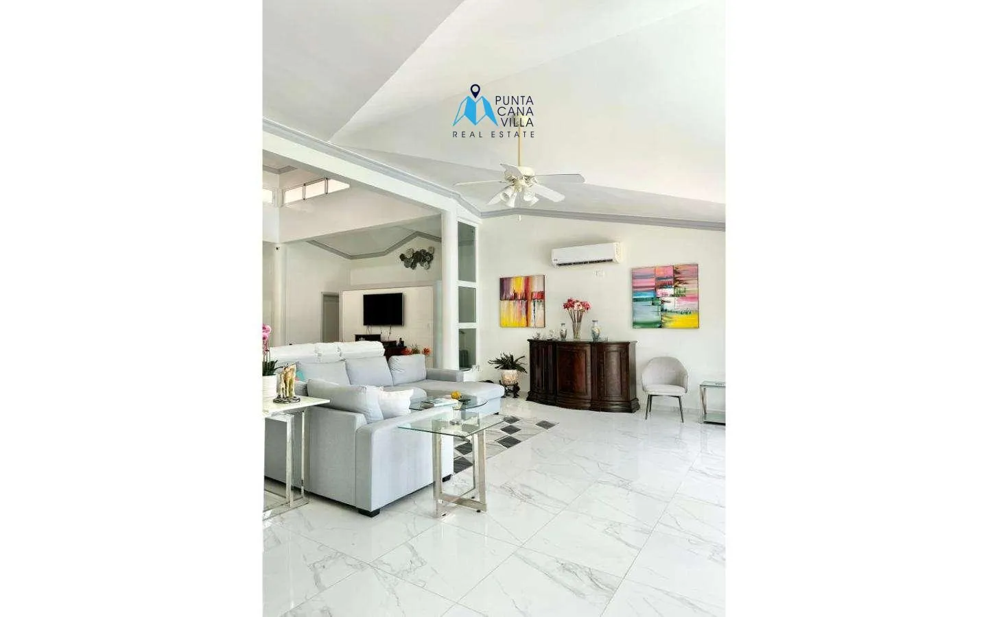 Cocotal Four Bedroom Villa For Sale In Bavaro () Cocotal Four Bedroom Villa For Sale In Bavaro ()
