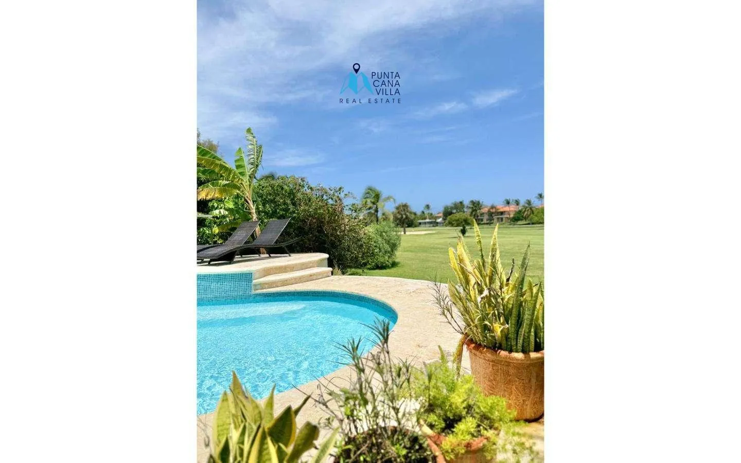Cocotal Four Bedroom Villa For Sale In Bavaro () Cocotal Four Bedroom Villa For Sale In Bavaro ()