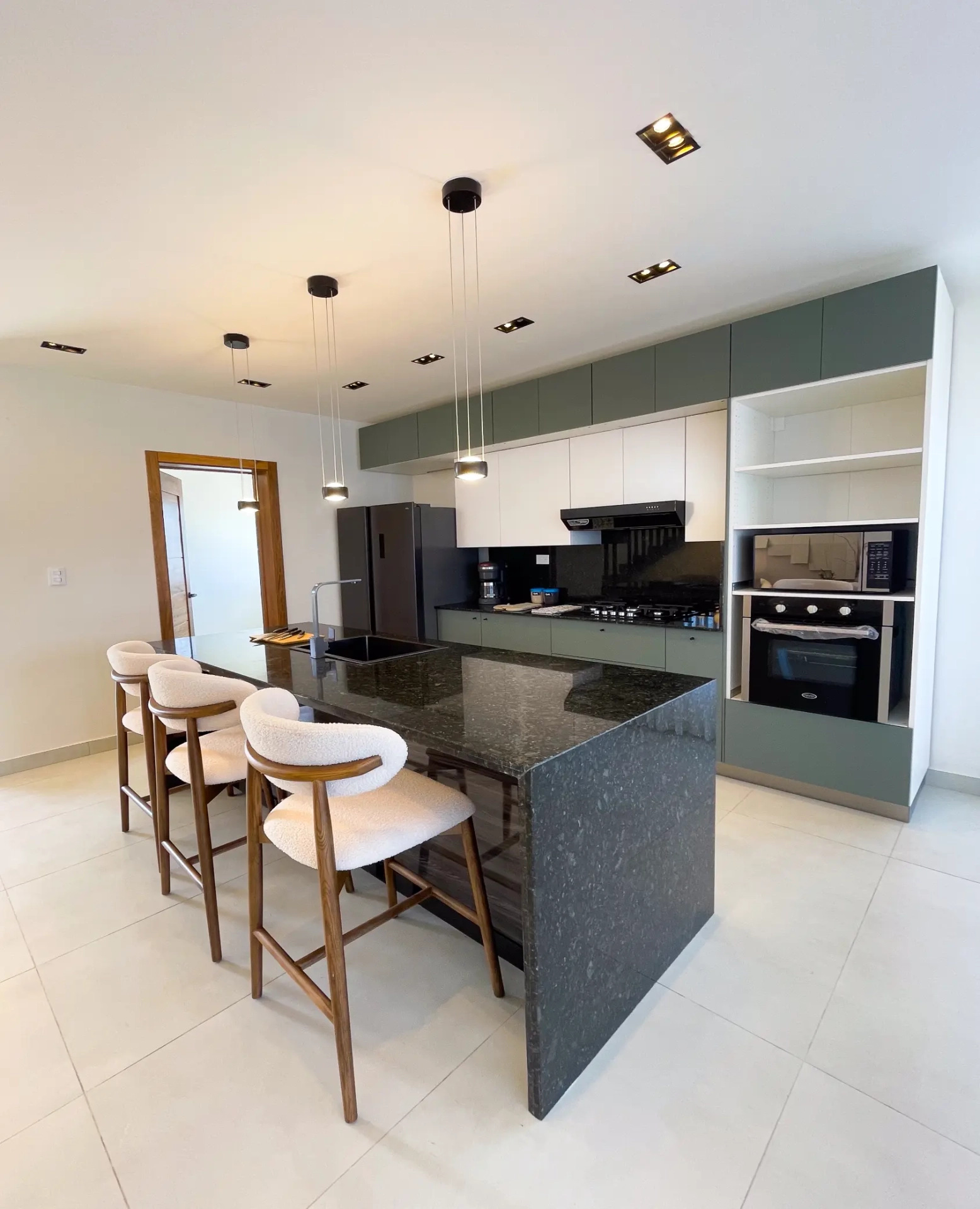 ID , Three Bedroom Villa for Sale at White Palms, West Side, Punta Cana ()