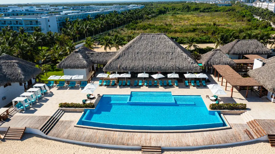 ID , Poseidonia Residences, One Bedroom Apartment For Sale In Cana Bay Beach And Golf Resort, Punta Cana ()