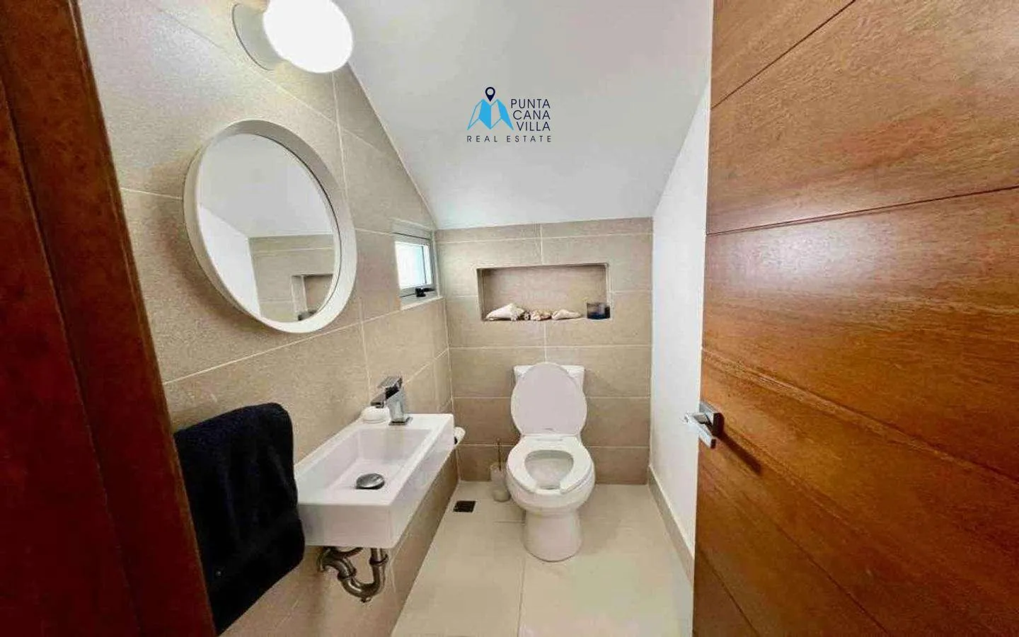 Bavaro Three bedroom villa for sale in Downtown Punta Cana ()