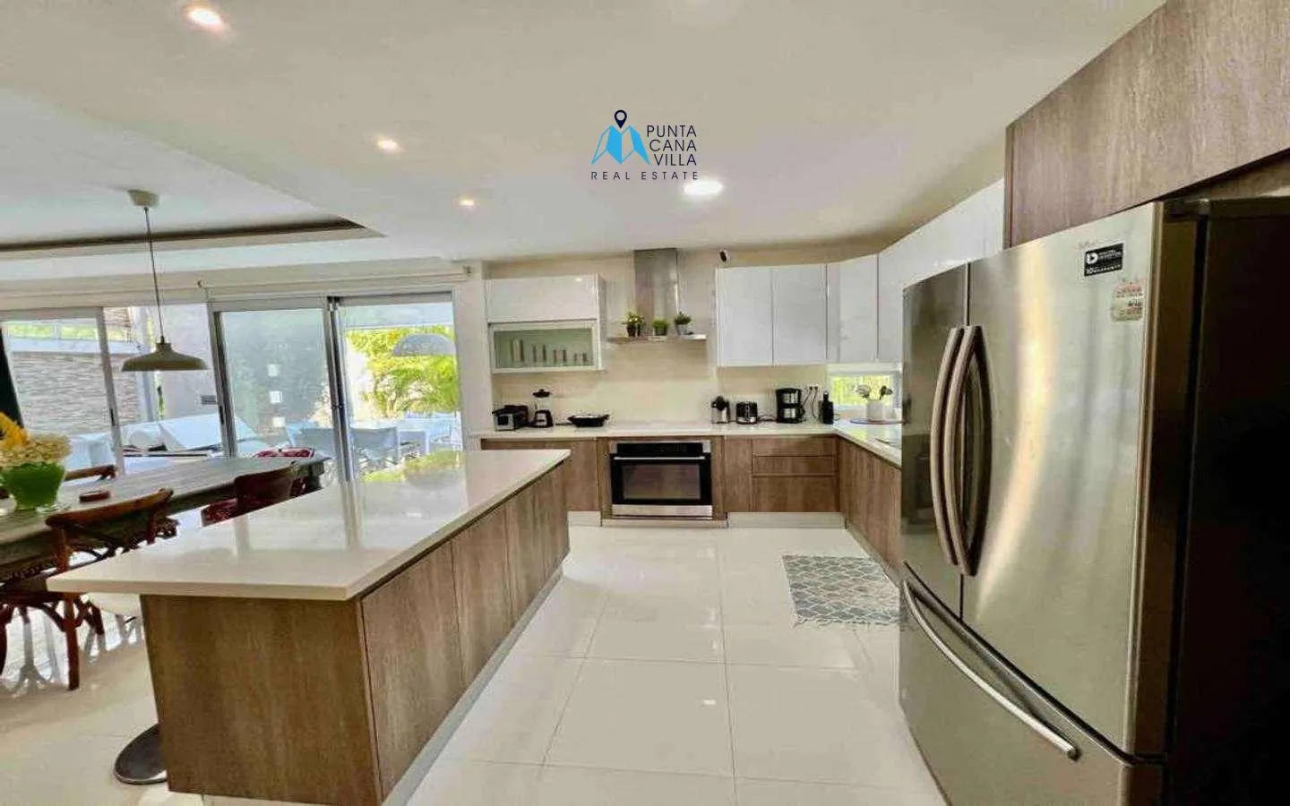 Bavaro Three bedroom villa for sale in Downtown Punta Cana ()