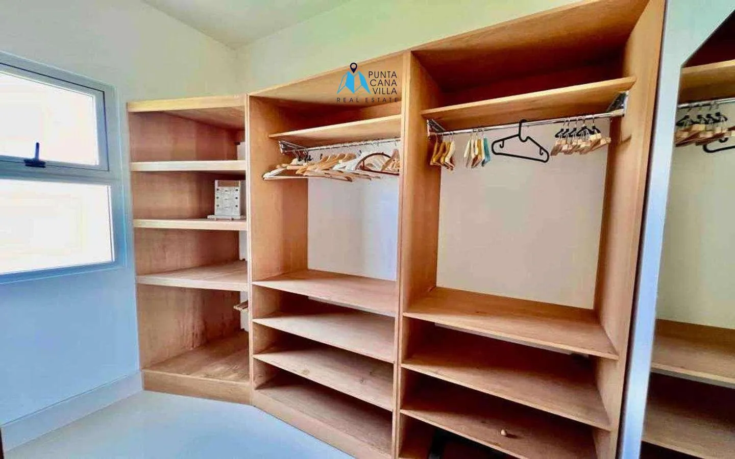 Bavaro Three bedroom villa for sale in Downtown Punta Cana ()