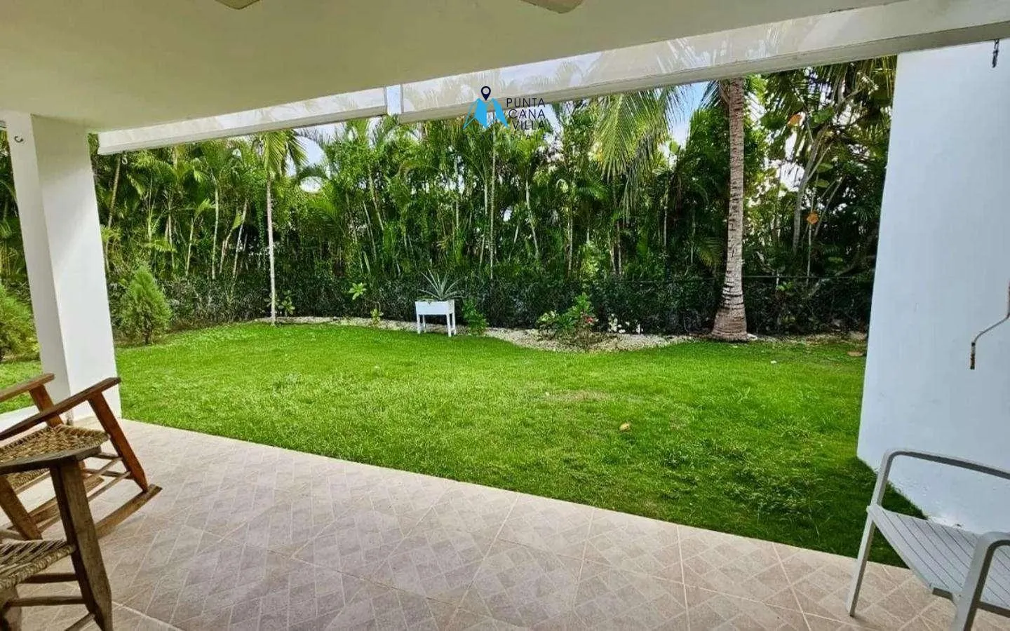 Charming three bedroom villa for sale in Punta Cana Village ()