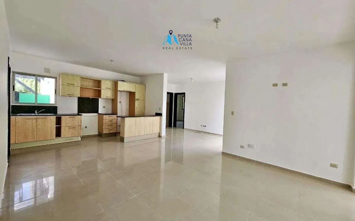 Charming three bedroom villa for sale in Punta Cana Village ()