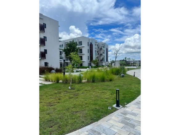 ID , Three Bedroom Apartment with Golf Course Access for Sale at Panorama Lake in Vista Cana, Punta Cana ()