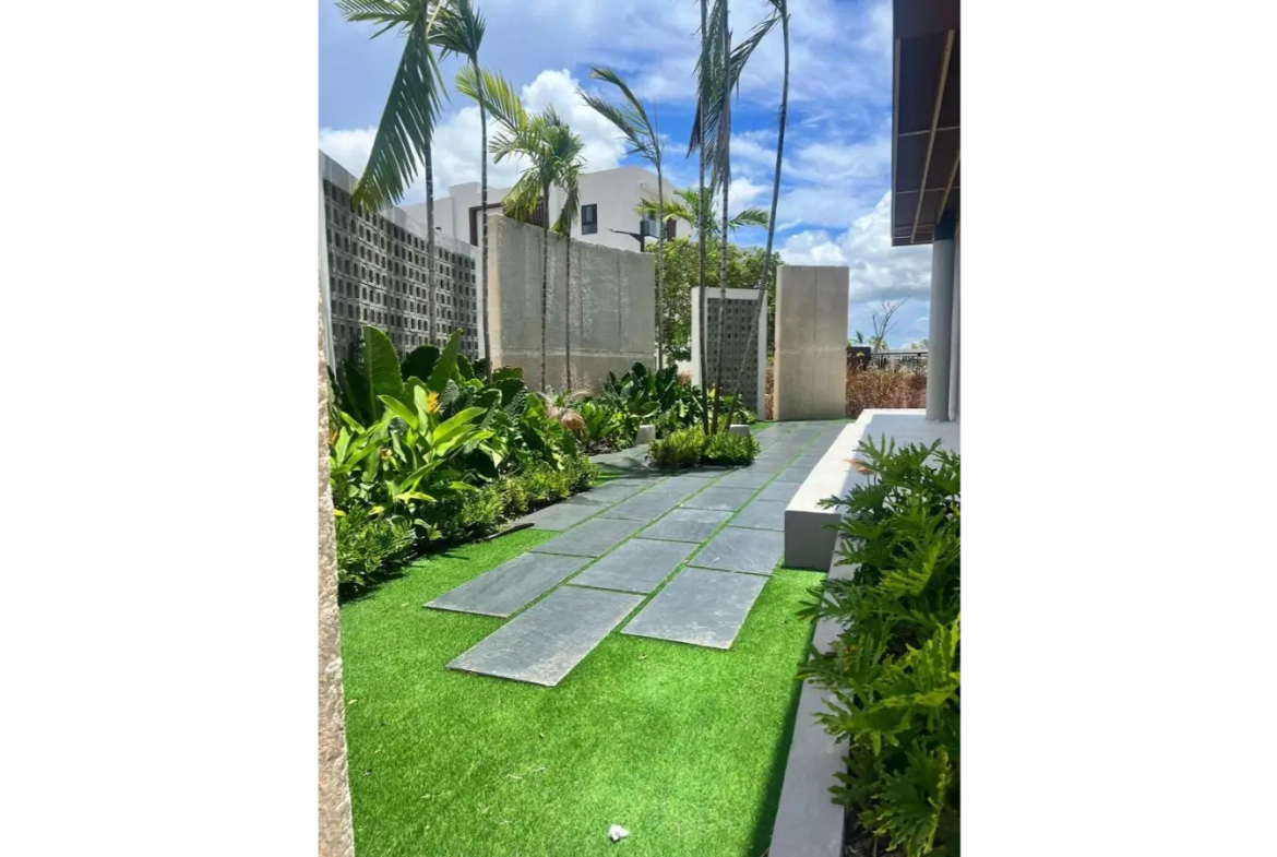 ID , Three Bedroom Apartment with Golf Course Access for Sale at Panorama Lake in Vista Cana, Punta Cana ()