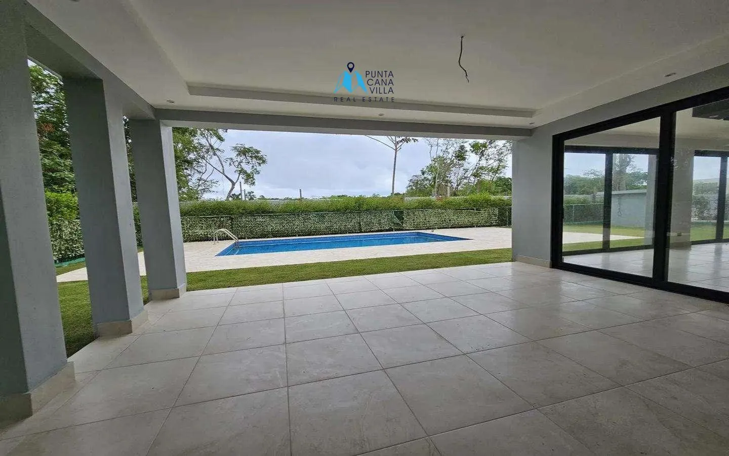Stunning four bedroom villa for sale in Punta Cana Village ()