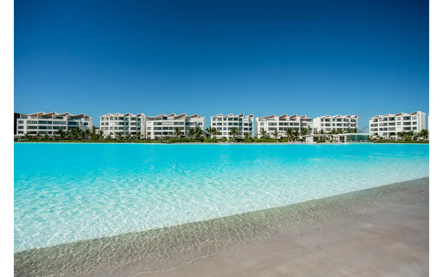 ID , The Beach Four Bedroom Penthouse for Sale in Downtown Punta Cana with Gated Community ()