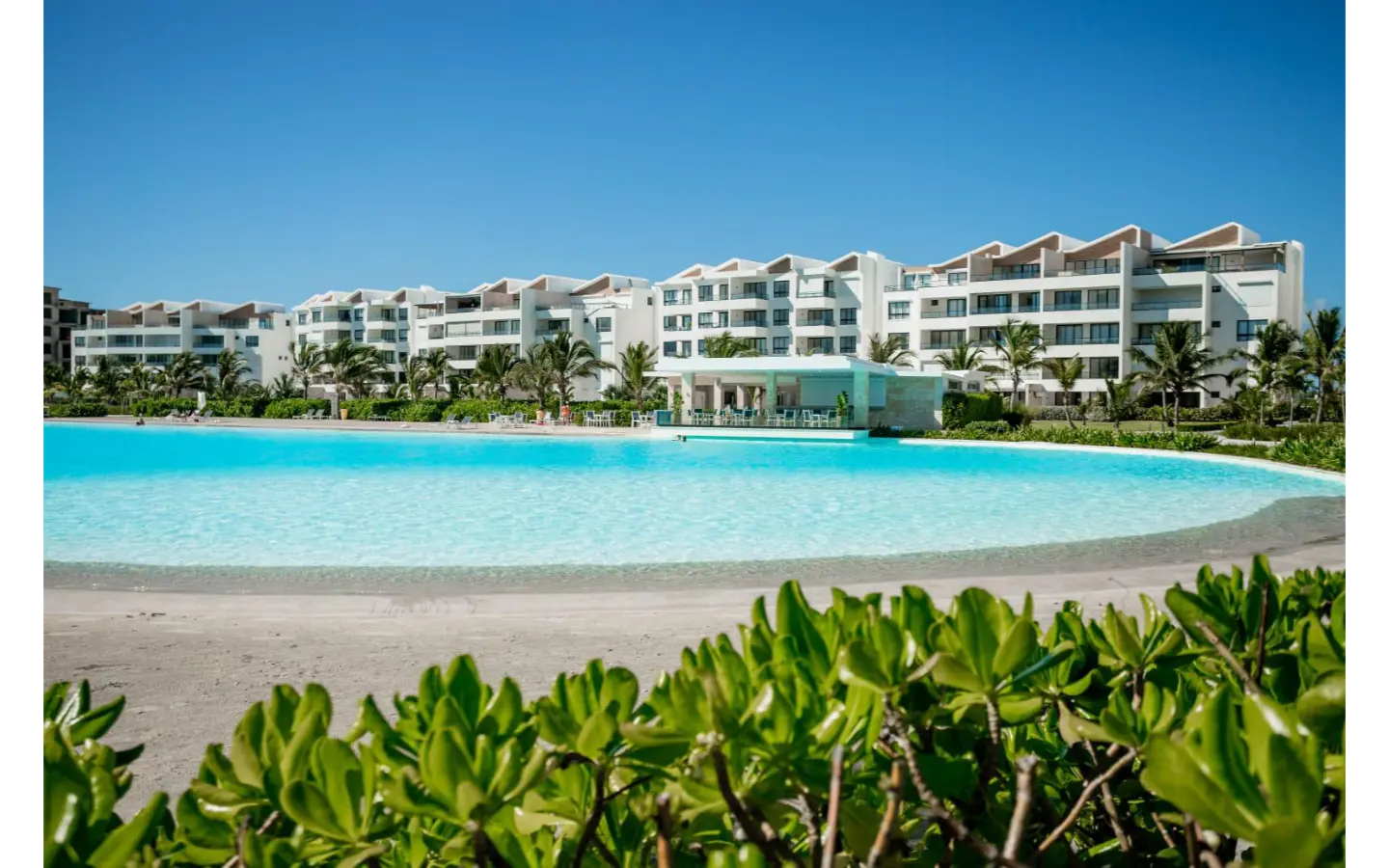 ID , The Beach Four Bedroom Penthouse for Sale in Downtown Punta Cana with Gated Community ()