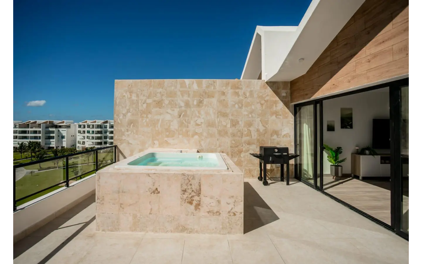 ID , The Beach Four Bedroom Penthouse for Sale in Downtown Punta Cana with Gated Community ()