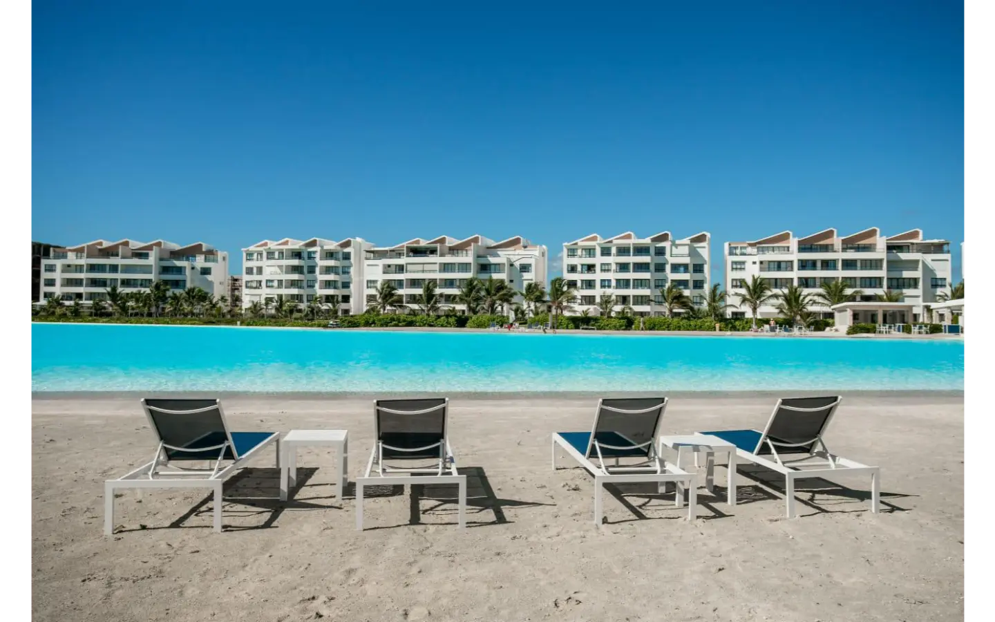 ID , The Beach Four Bedroom Penthouse for Sale in Downtown Punta Cana with Gated Community ()