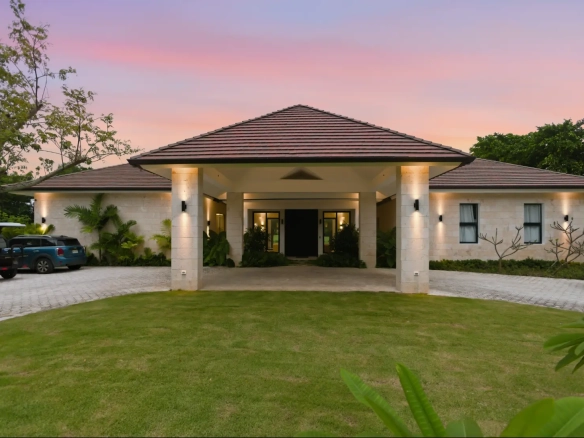 Luxury golf front villa Punta Cana Resort and Club with pool